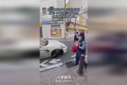 交警抓车爆料视频播放大全,海量爆料视频大盘点